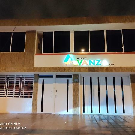 Hostal Avanza Кали Екстериор снимка