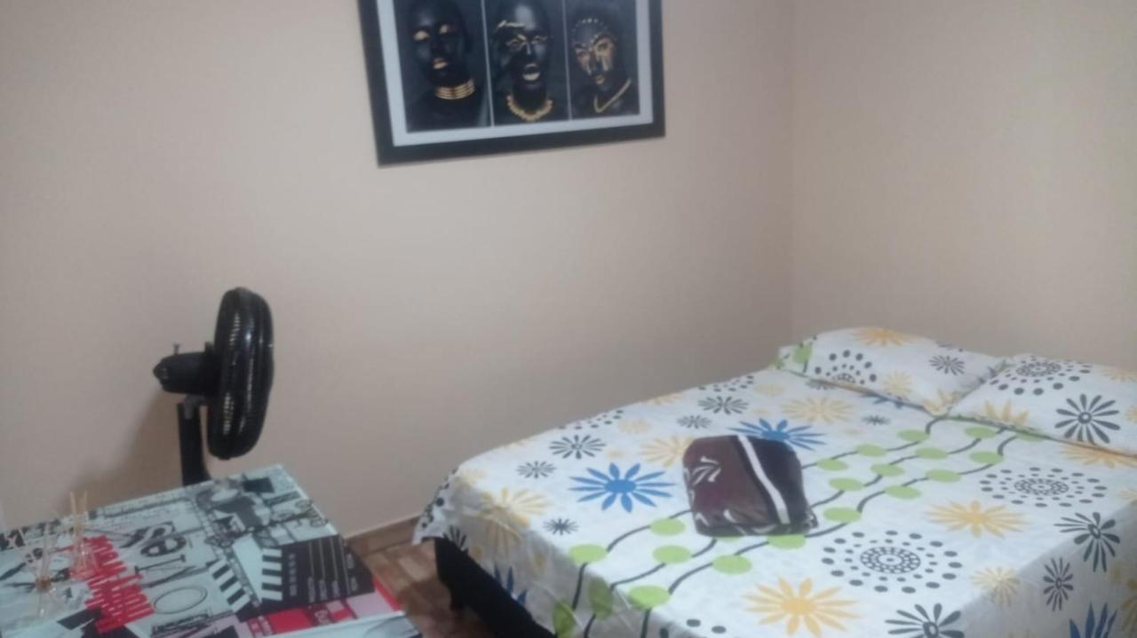 Hostal Avanza Кали Екстериор снимка