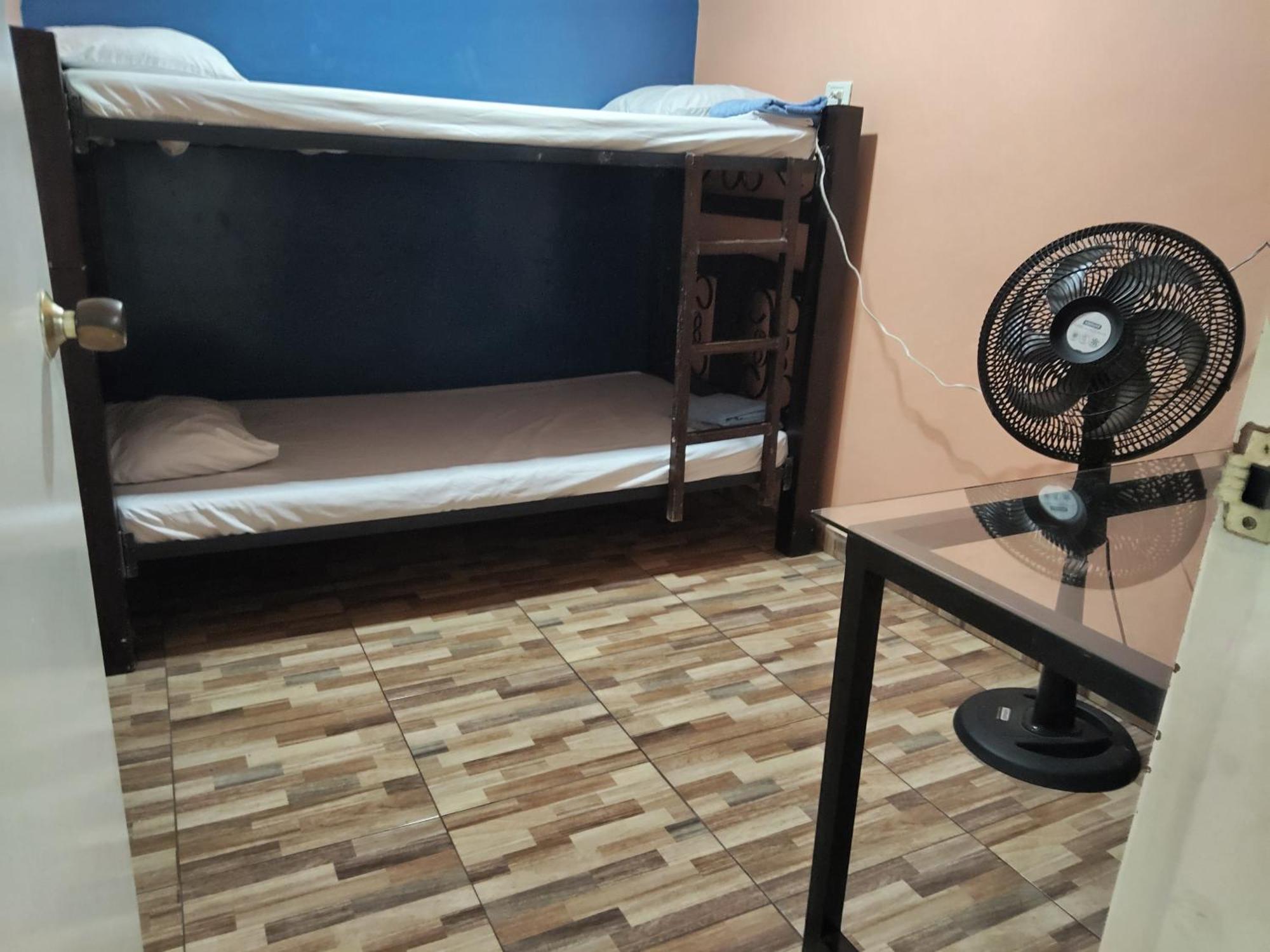 Hostal Avanza Кали Екстериор снимка